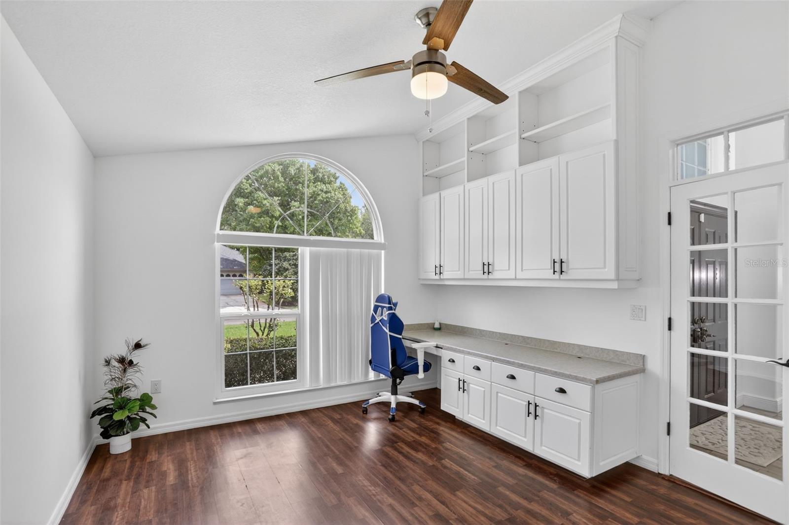 HAMMOCK POINTE - Residential