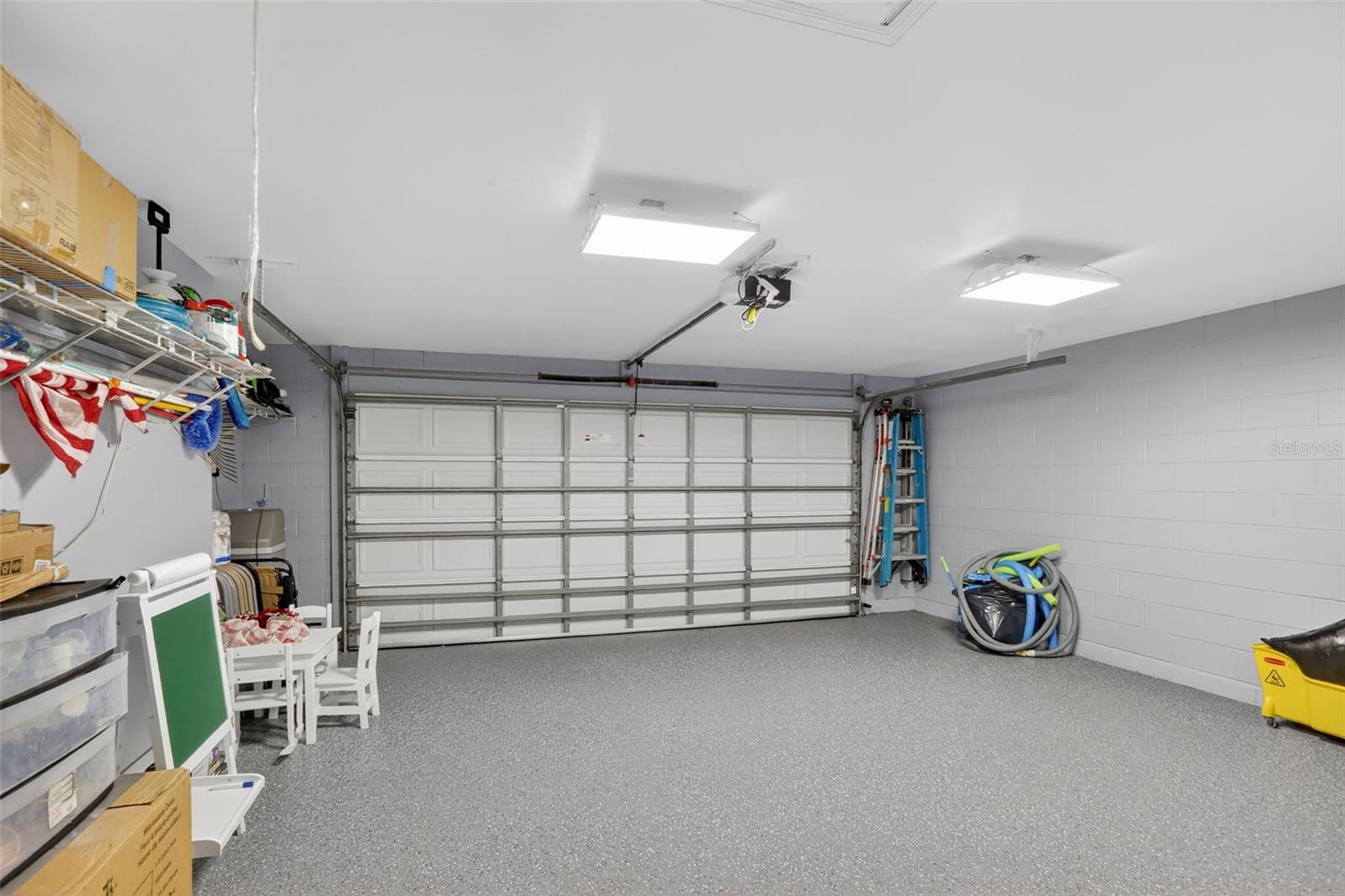 HAMMOCK POINTE - Residential