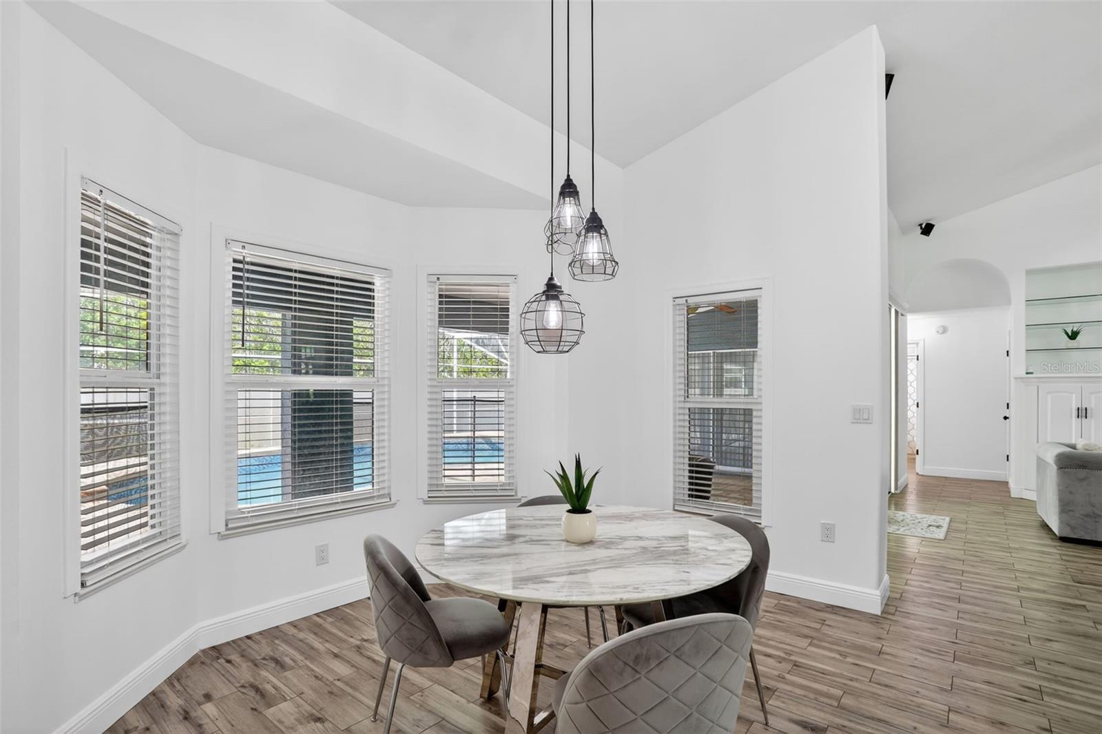 HAMMOCK POINTE - Residential