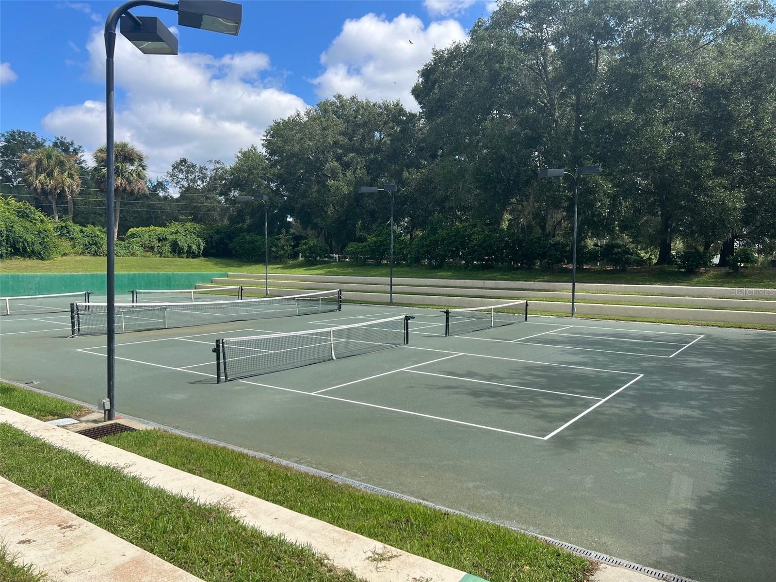 HARBOR HILLS UNIT 01 - Land