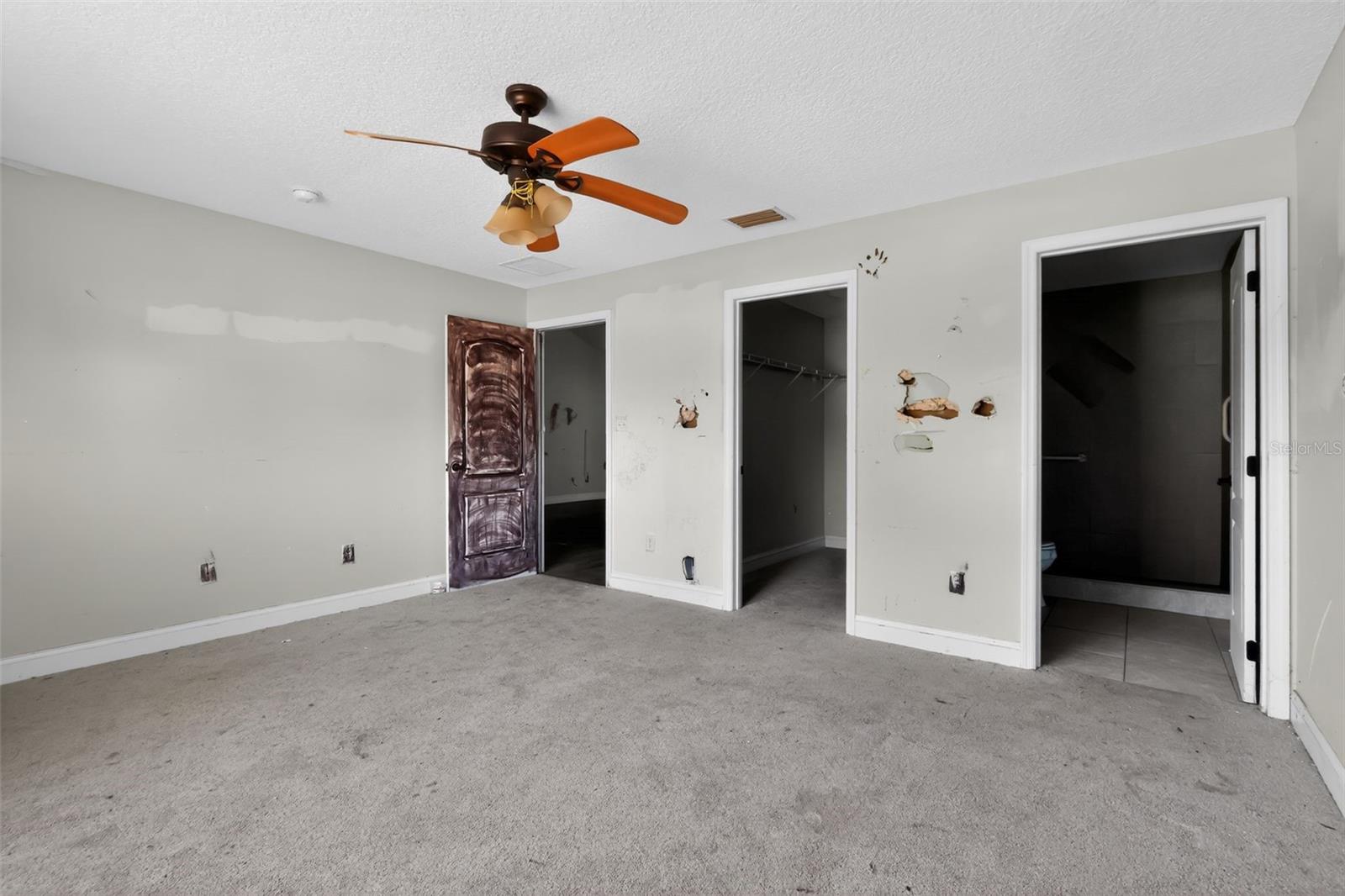 MICHIGAN ACRES - Residential