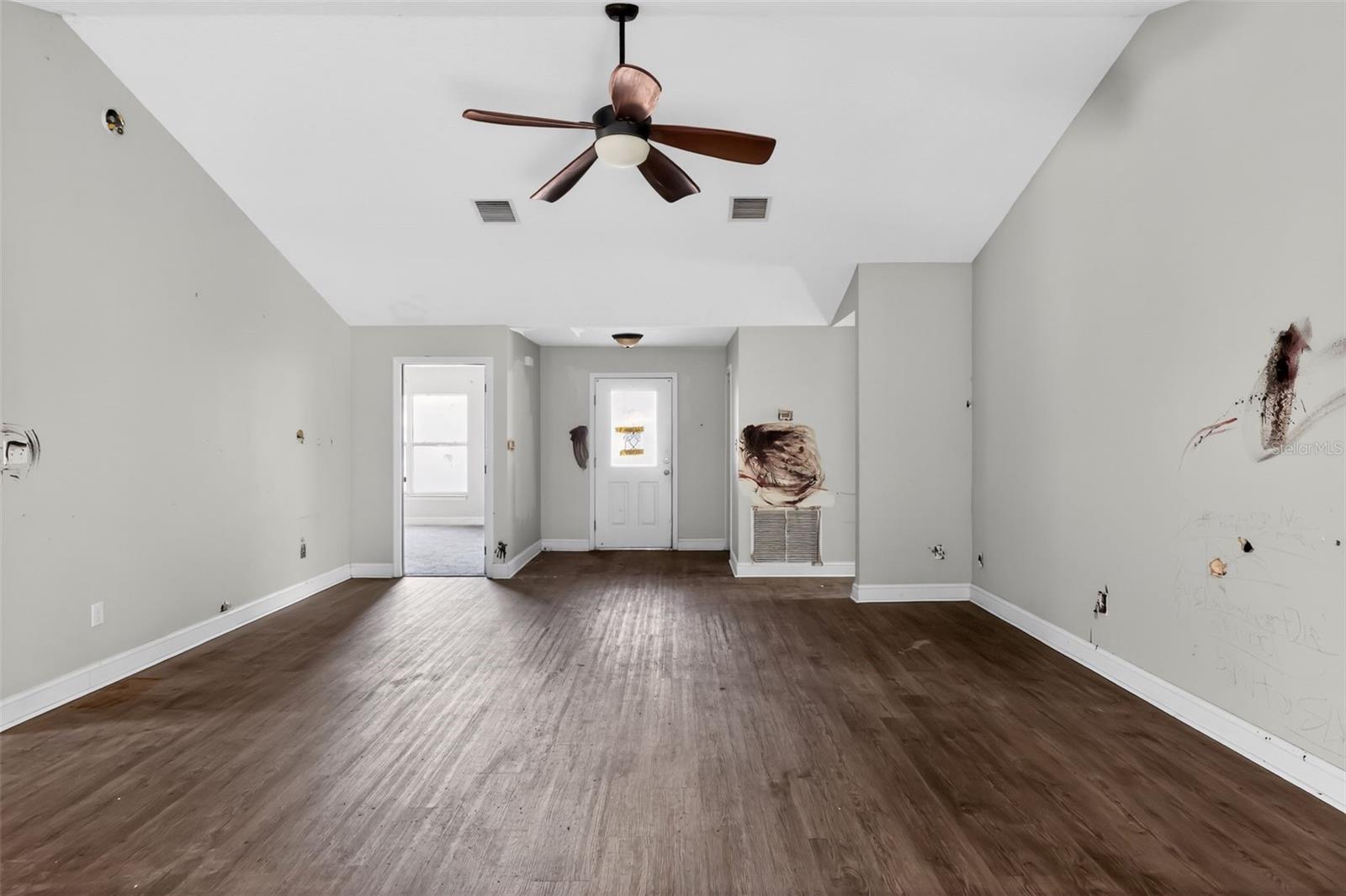 MICHIGAN ACRES - Residential