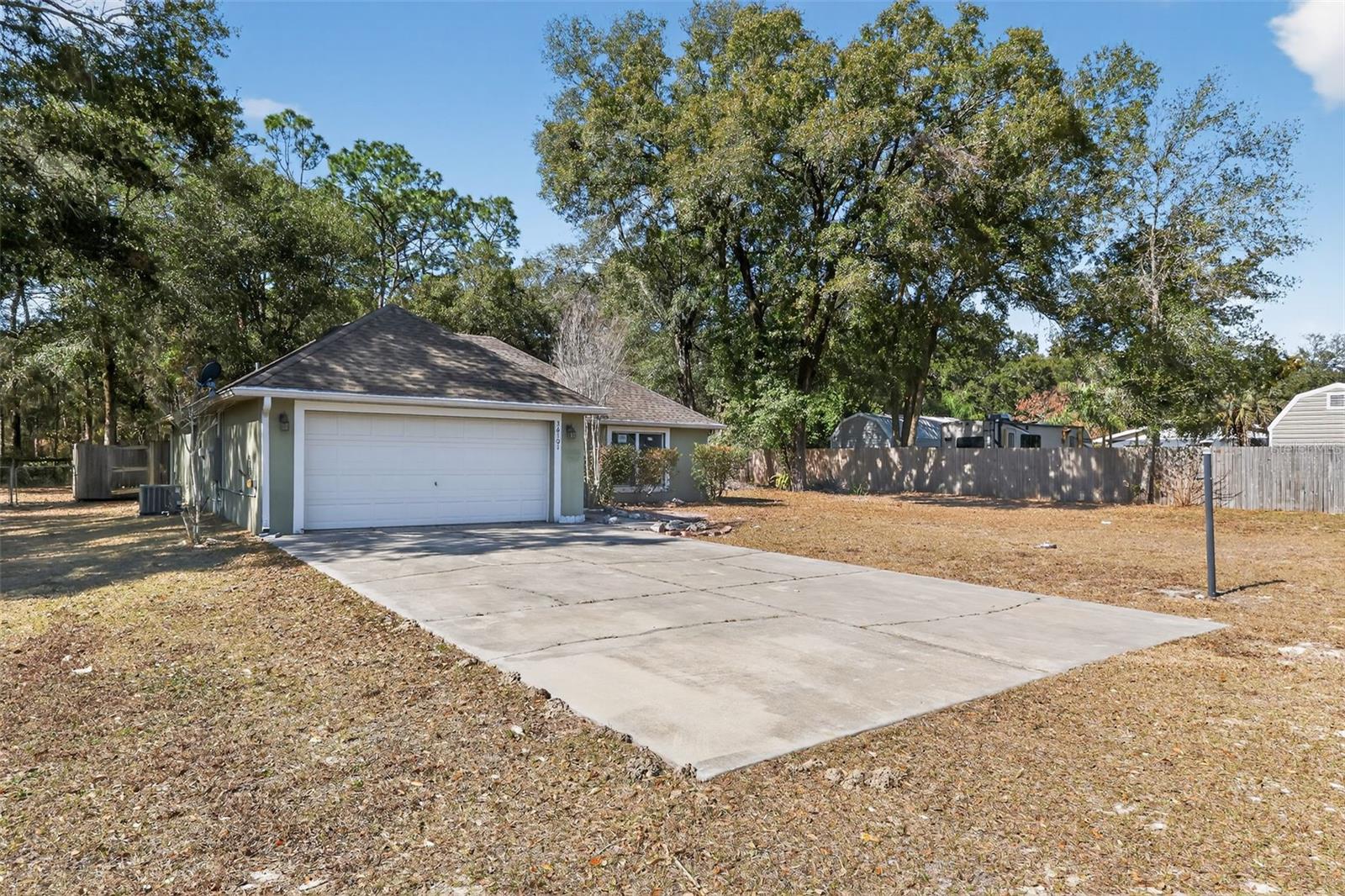 MICHIGAN ACRES - Residential