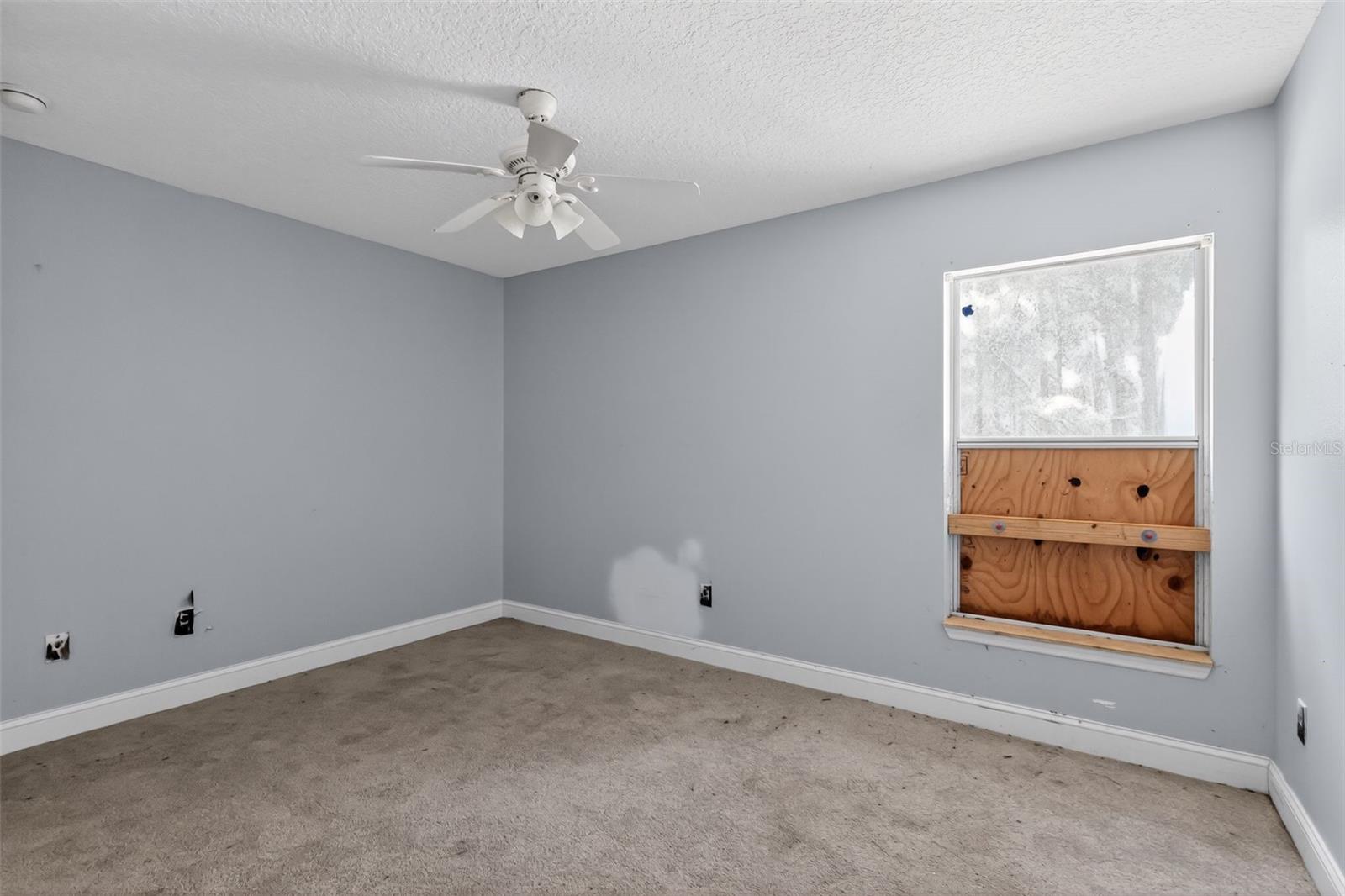 MICHIGAN ACRES - Residential