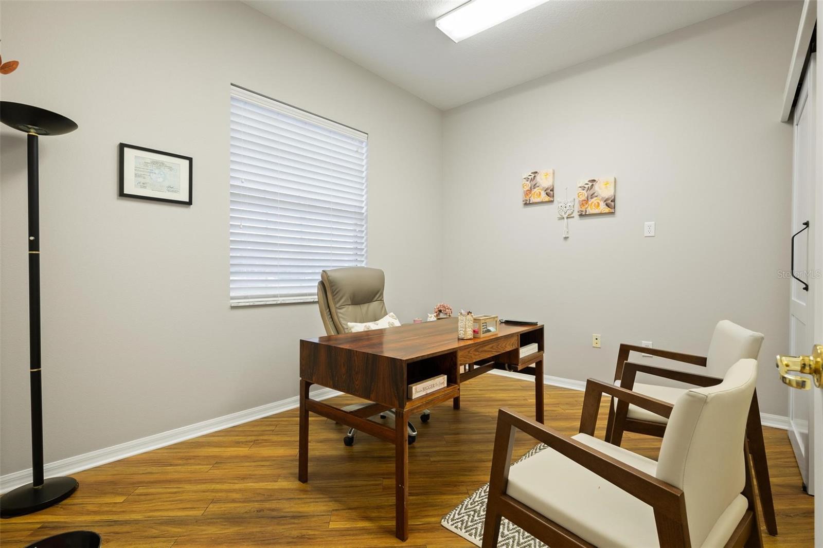 BALLANTRAE PROFESSIONAL - Commercial Sale