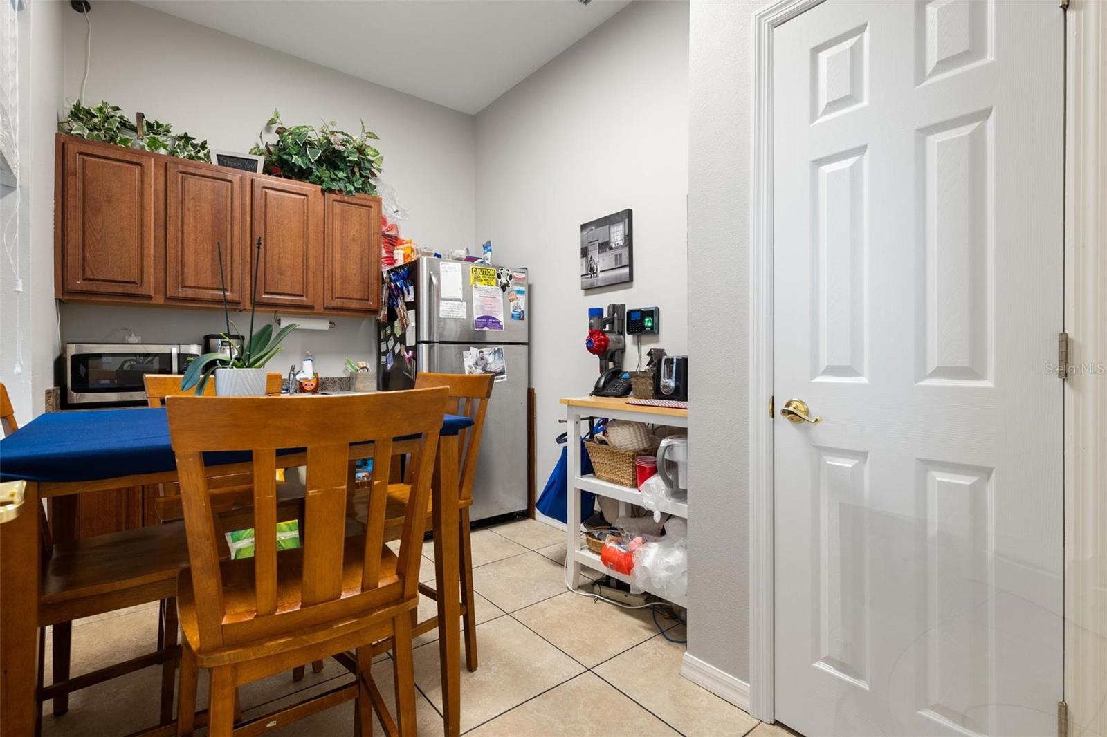 BALLANTRAE PROFESSIONAL - Commercial Sale