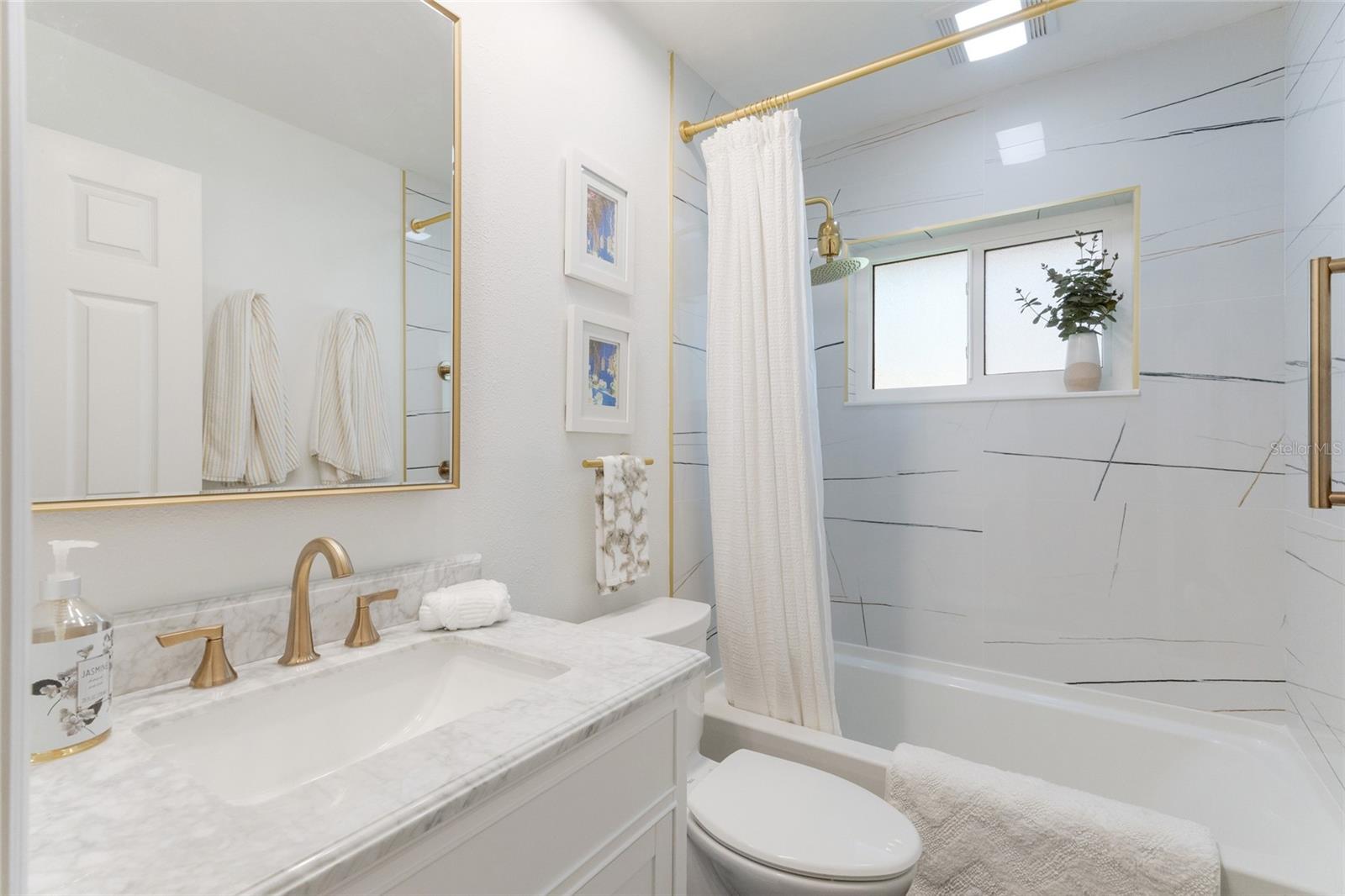 BAY LAKE ESTATES PH I - Residential