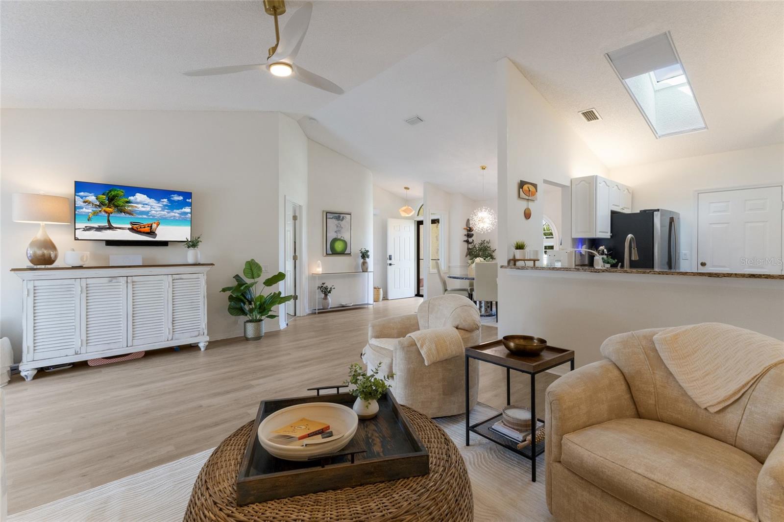 BAY LAKE ESTATES PH I - Residential