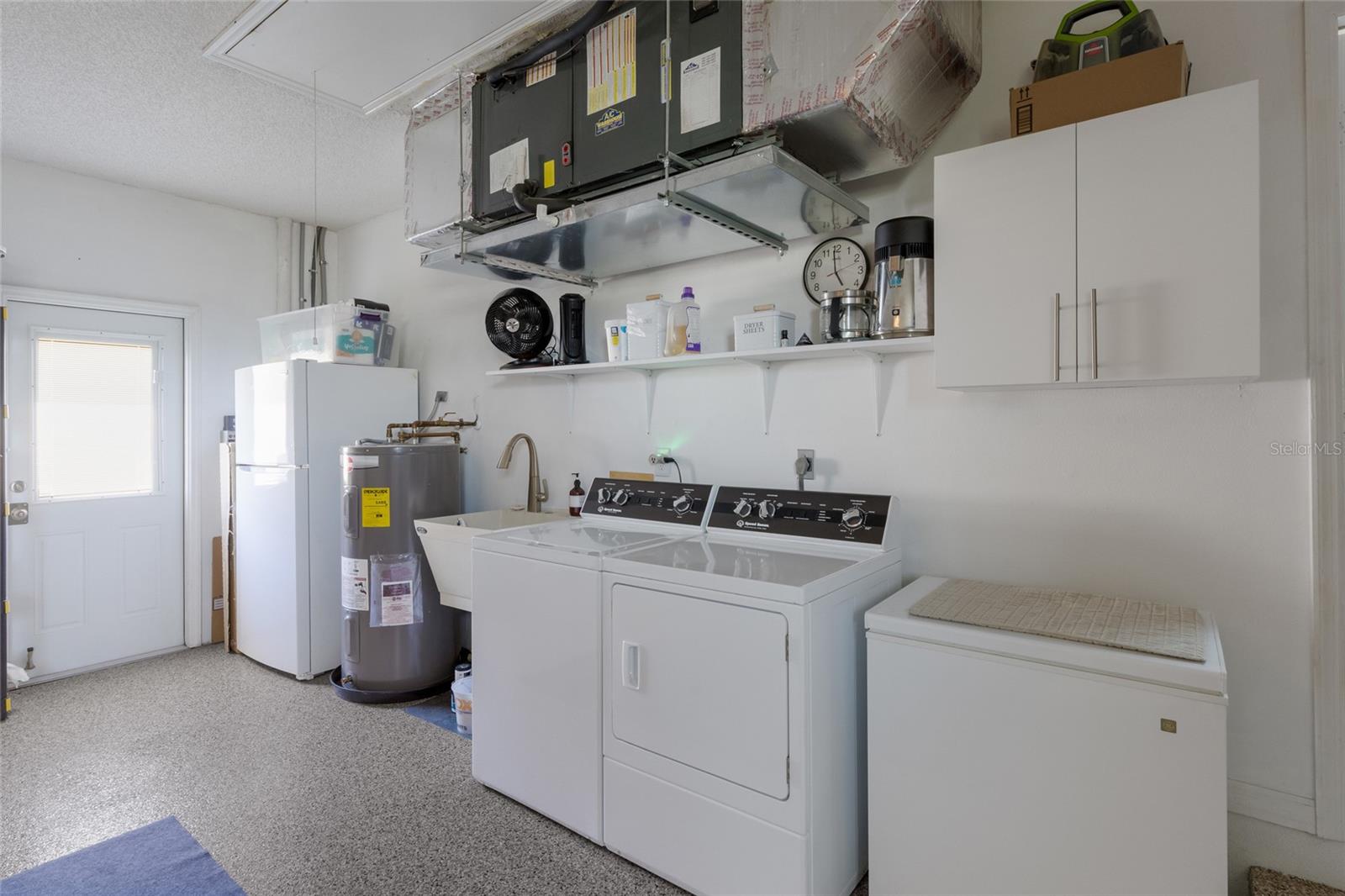 BAY LAKE ESTATES PH I - Residential