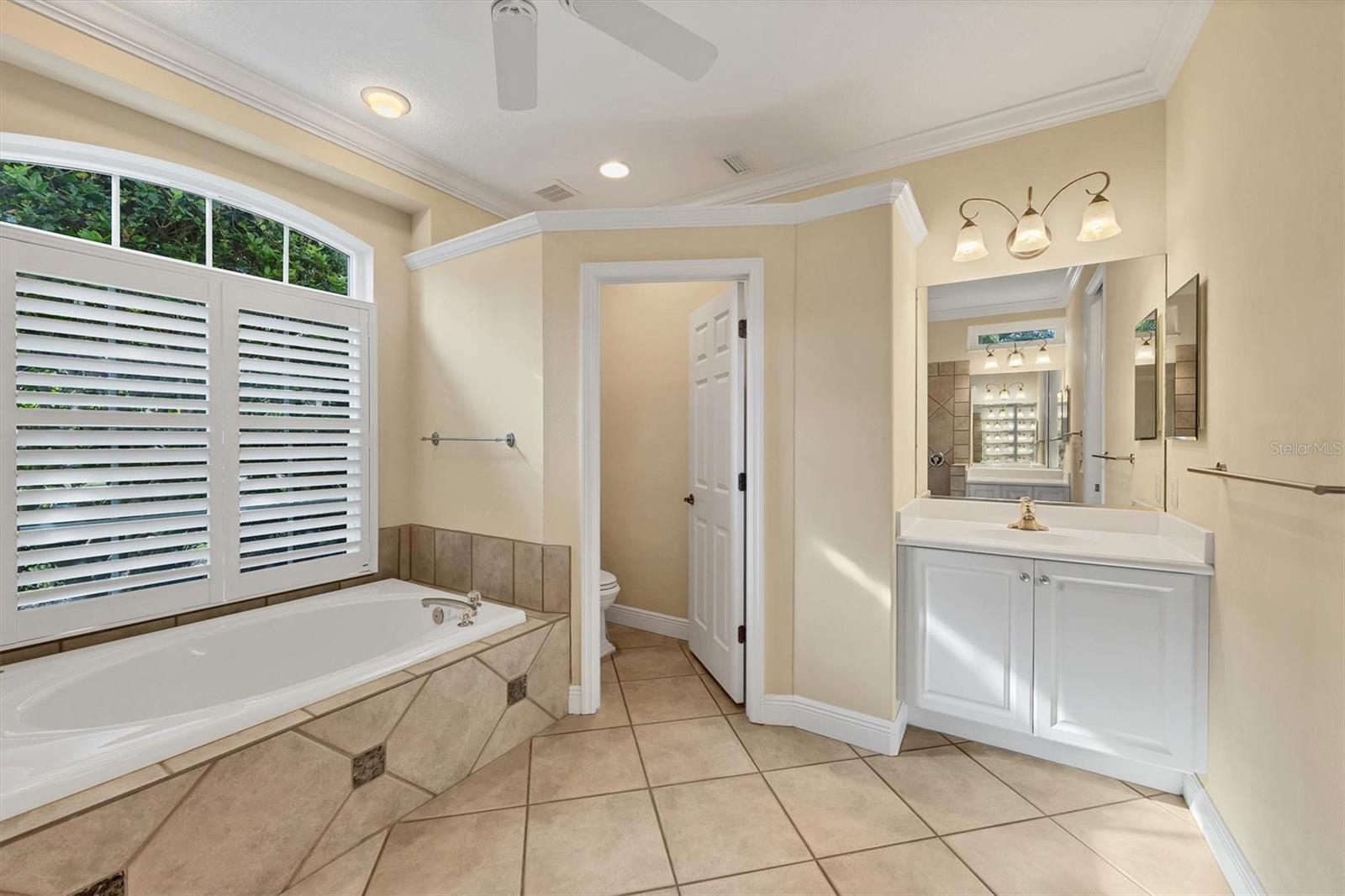 PARK TRACE ESTATES - Residential