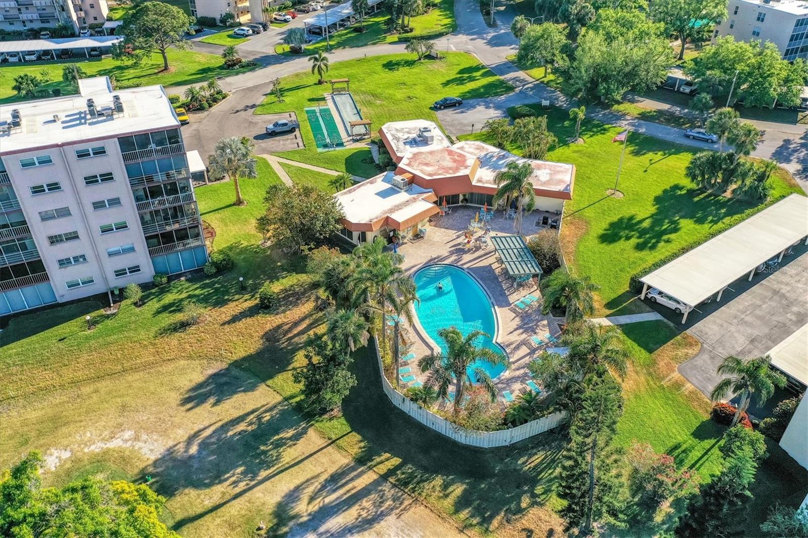 IRONWOOD SEVENTH - Residential