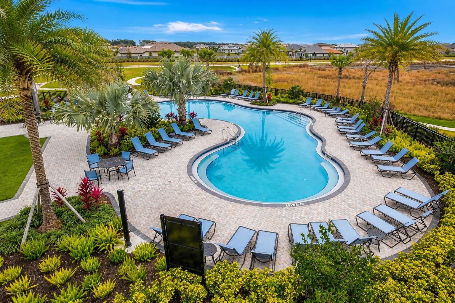 THE TOWNHOMES AT RIVER LANDING - Residential Lease