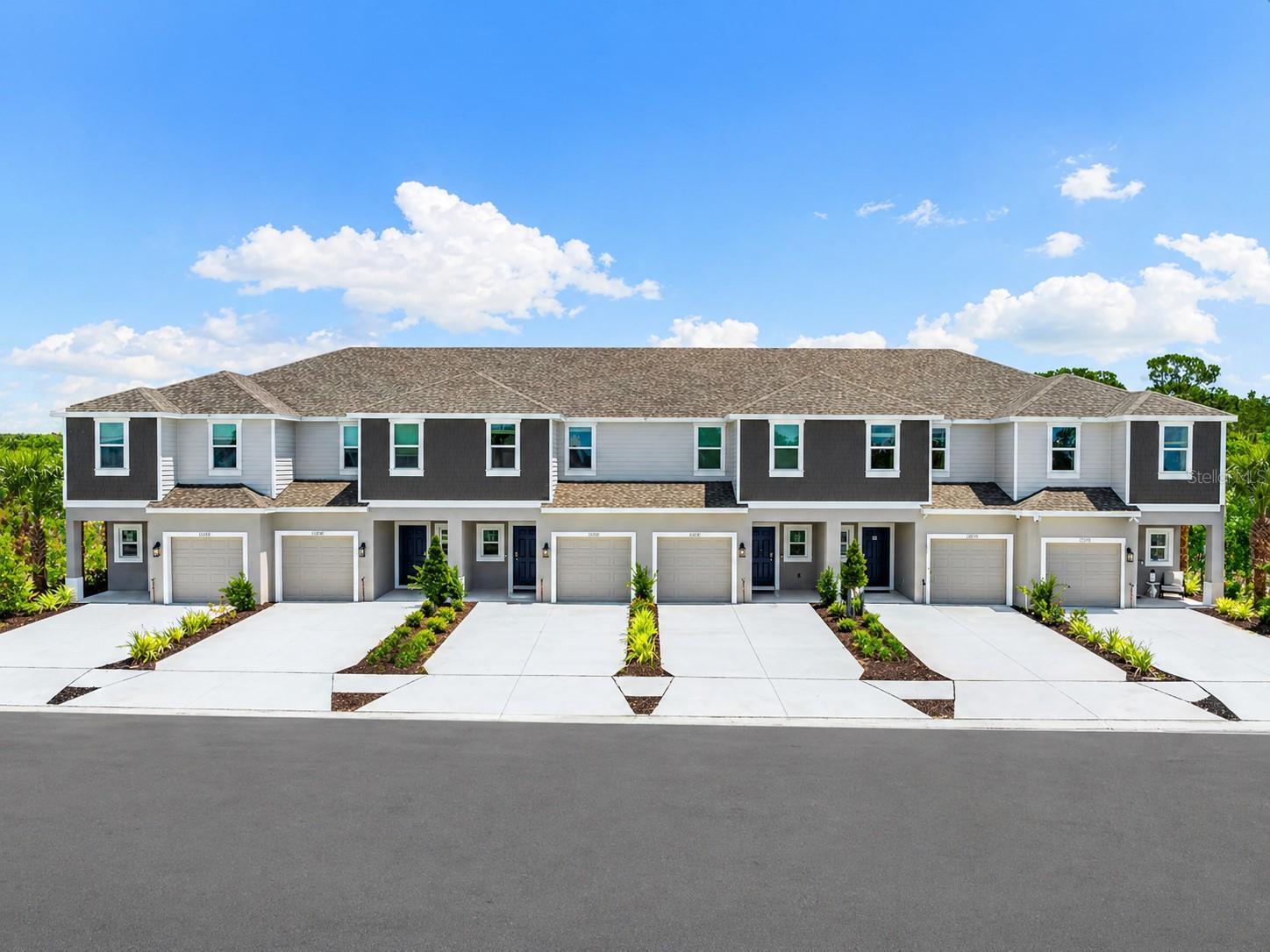 THE TOWNHOMES AT RIVER LANDING - Residential Lease