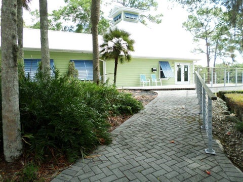 Tiny photo for 8621 SW 200th Cir, Dunnellon, FL 34431 (MLS # OM728047)