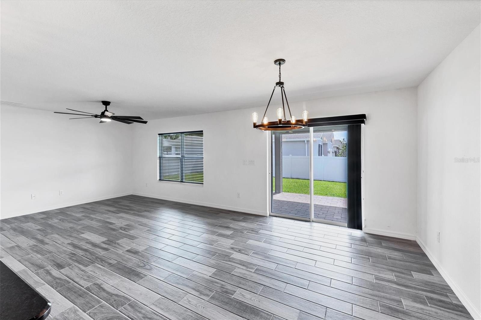 GRADY POINTE - Residential Lease