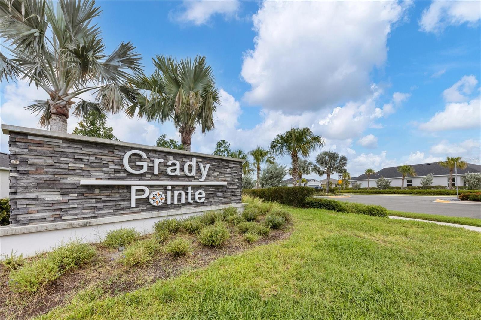 GRADY POINTE - Residential Lease