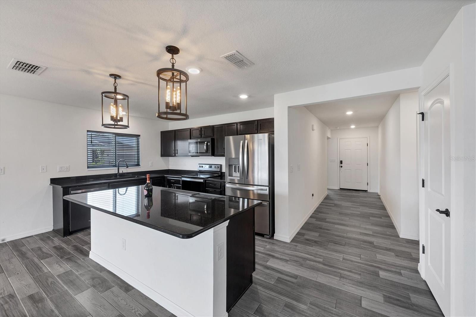 GRADY POINTE - Residential Lease