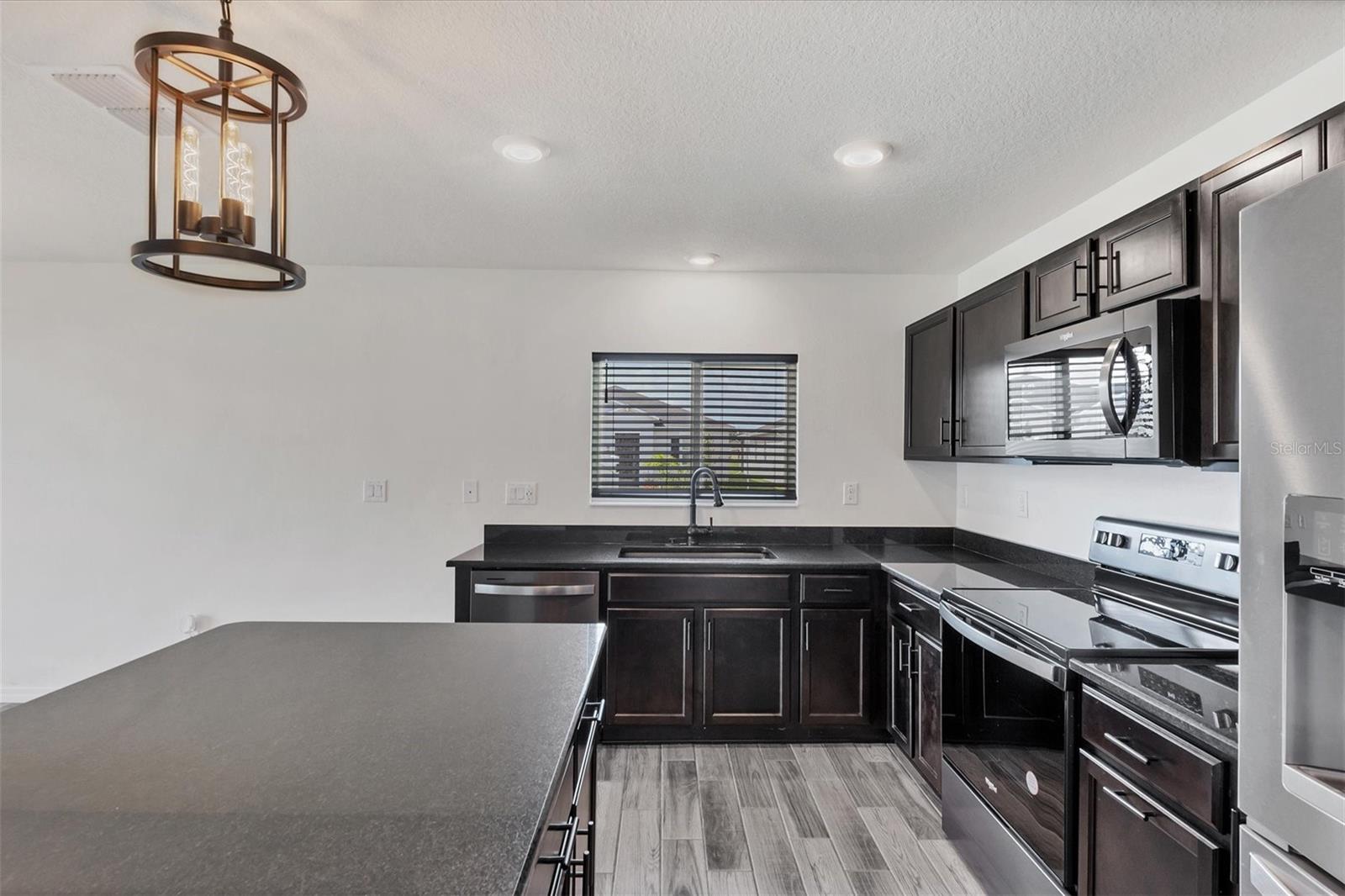 GRADY POINTE - Residential Lease