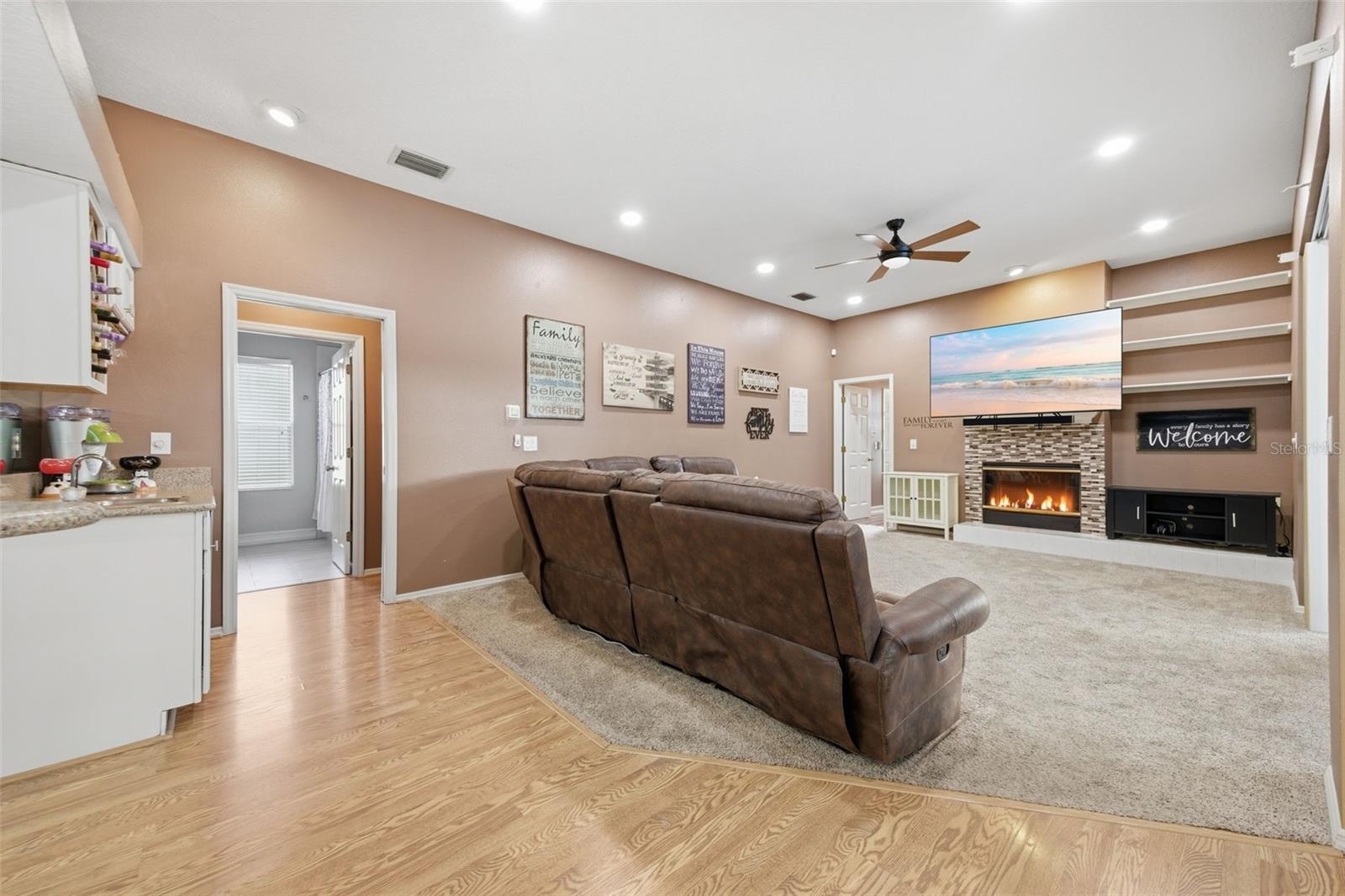 PEBBLE CREEK VILLAGE UNIT 03 - Residential