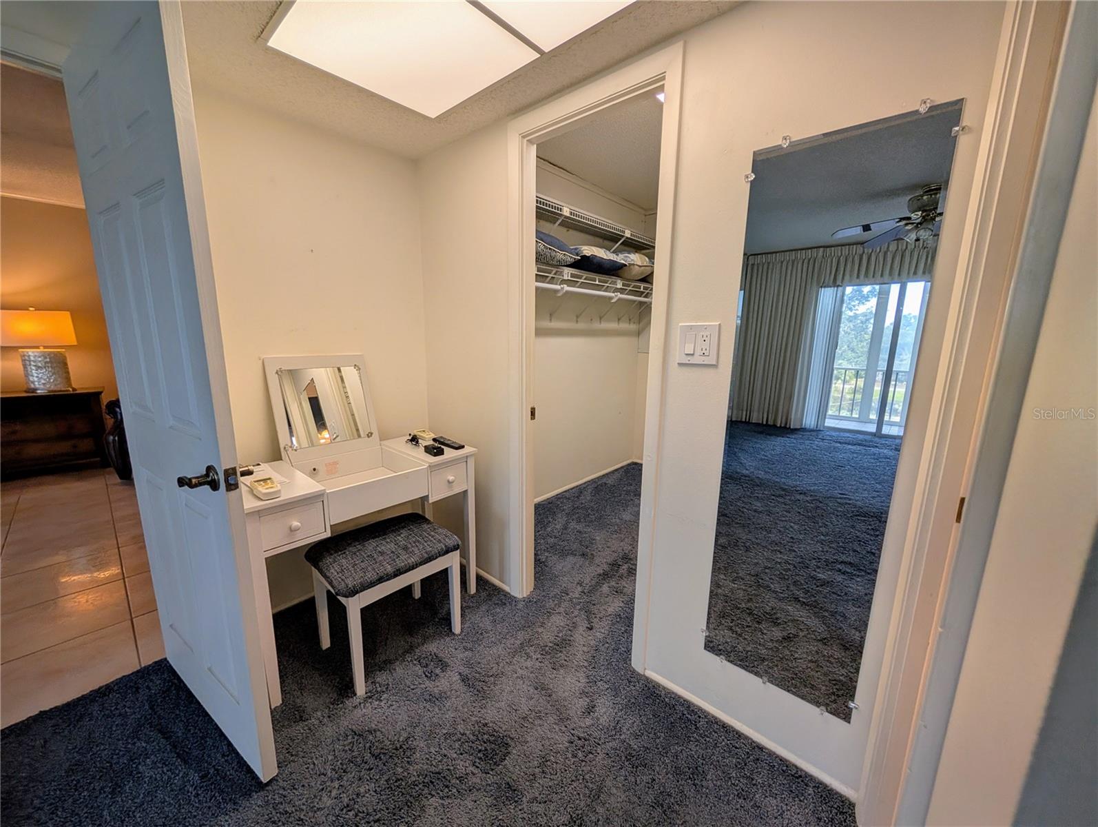 BAYSHORE ON THE LAKE APTS II SEC 3 - Residential