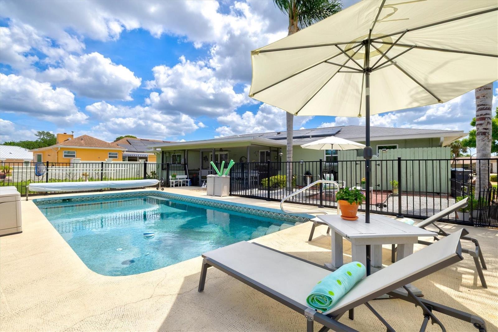 PINEBROOK SOUTH - Residential