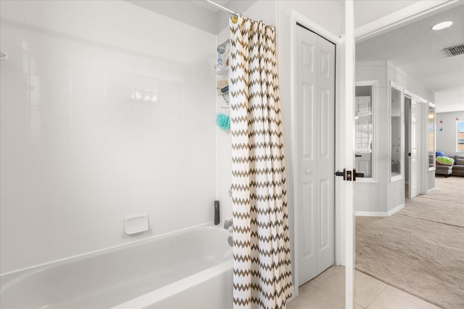 CYPRESS CHASE - Residential