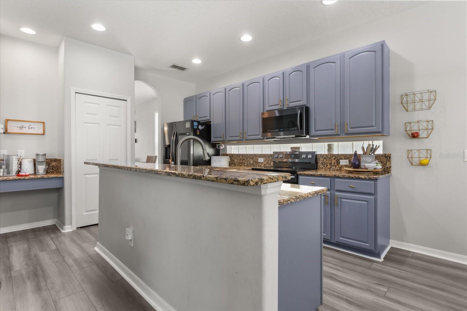 CYPRESS CHASE - Residential