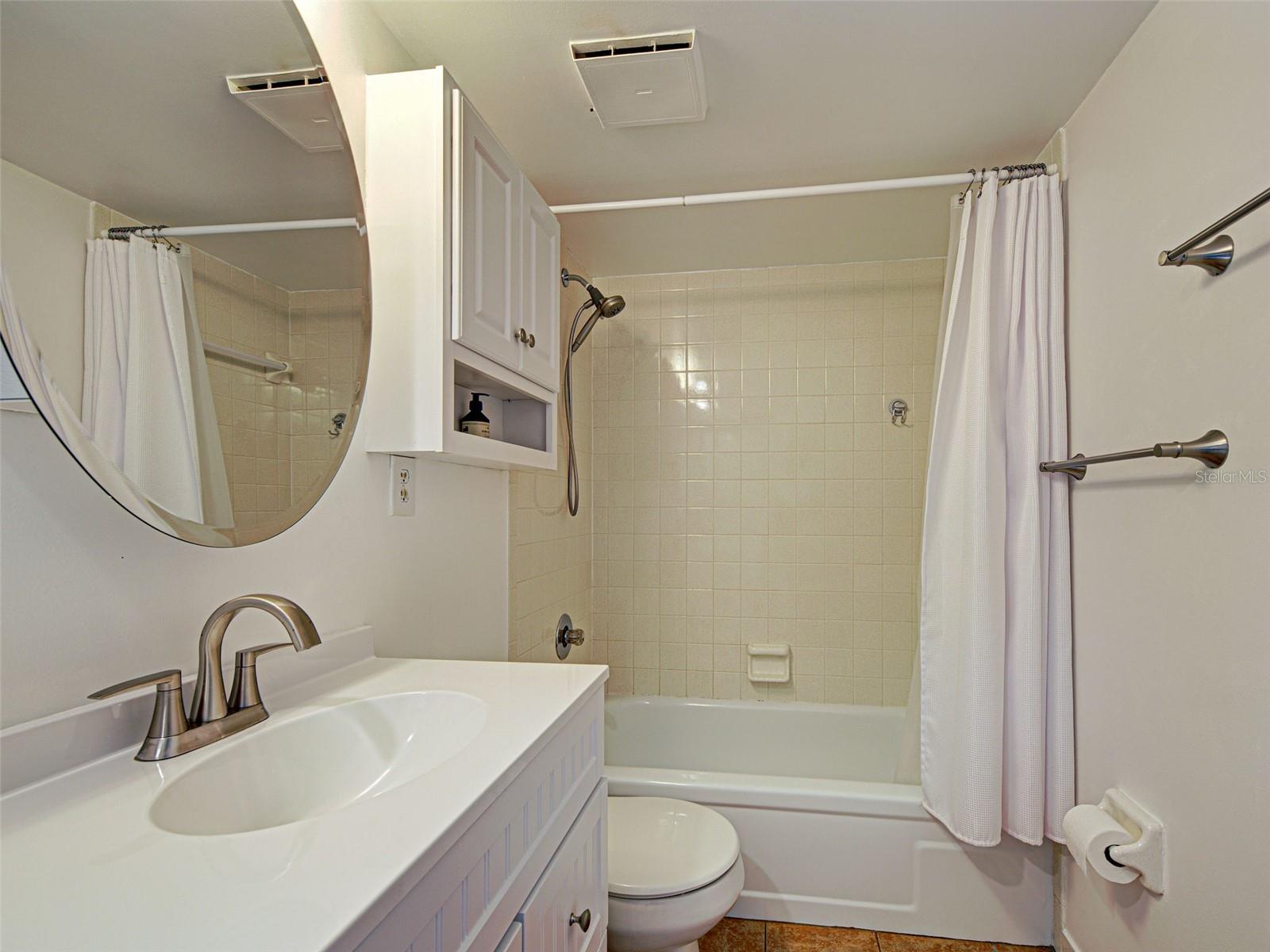 PROMENADES WEST CONDO - Residential