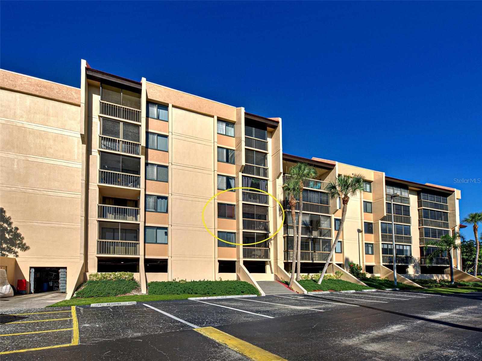 PROMENADES WEST CONDO - Residential