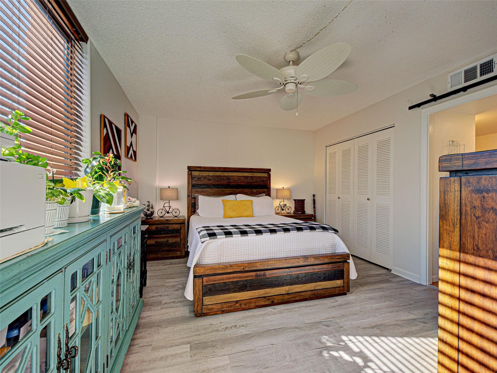 PROMENADES WEST CONDO - Residential