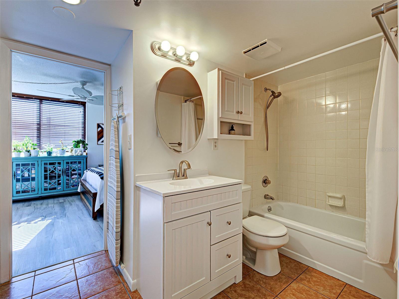 PROMENADES WEST CONDO - Residential