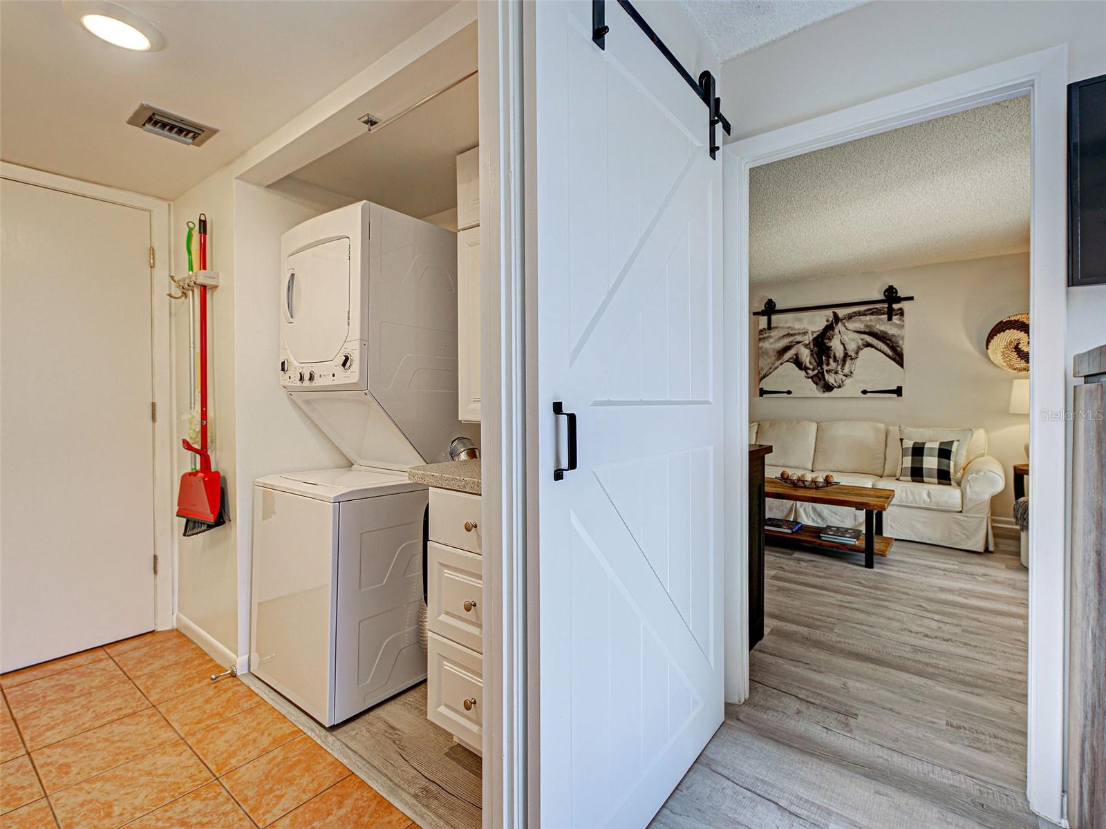 PROMENADES WEST CONDO - Residential