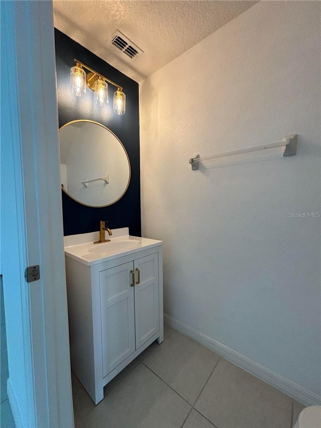 Photo of 2175 Sedge Grass Way, Orlando, FL 32824 (MLS # S5148366)