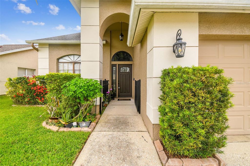Photo of 11605 Branch Mooring Drive, Tampa, FL 33635 (MLS # TB8406505)
