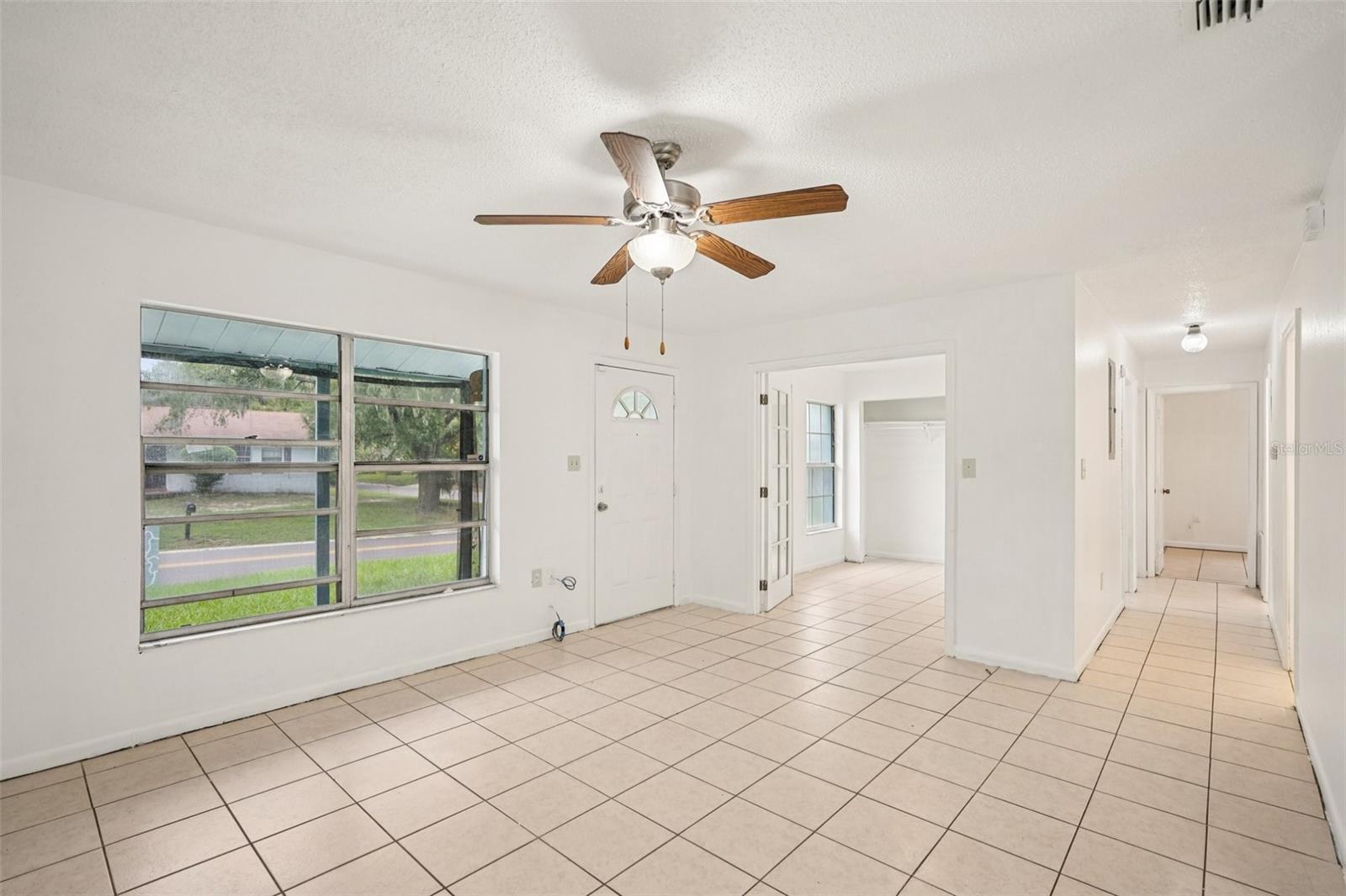 ROCHMONS HEIGHTS - Residential