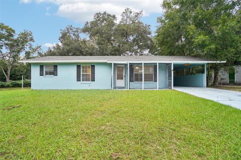 Photo of 1602 NW 20th Court, Ocala, FL 34475 (MLS # O6356108)