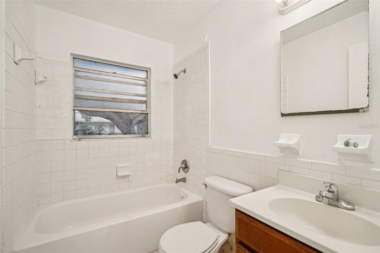 ROCHMONS HEIGHTS - Residential