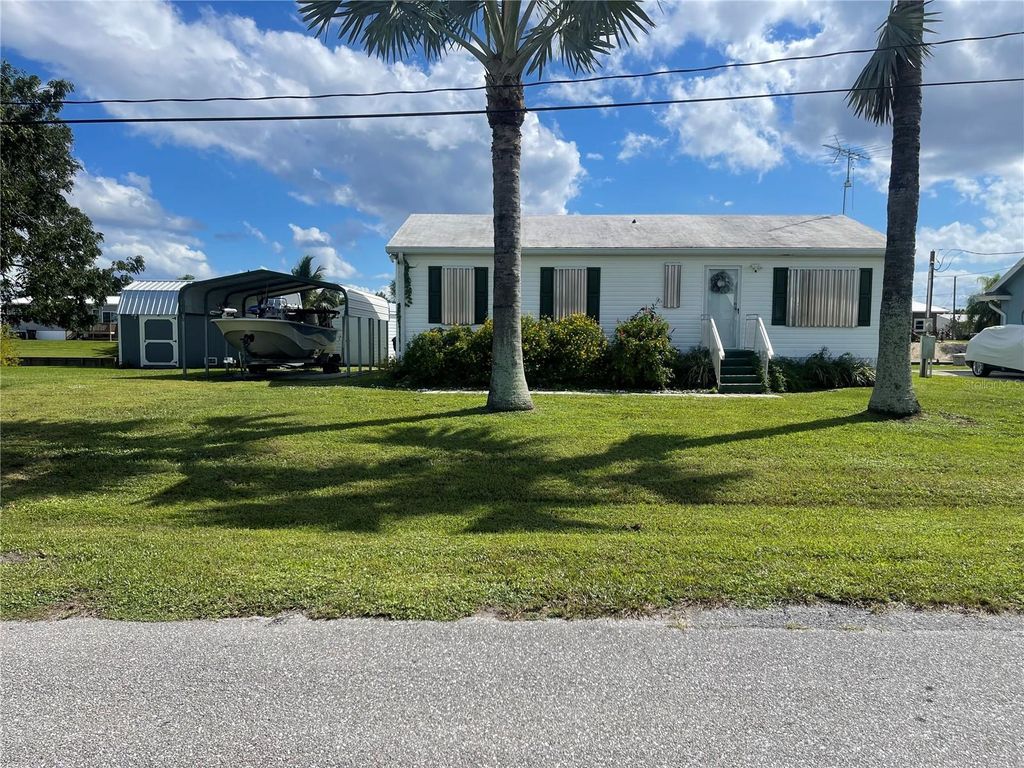 Photo of 2436 SE 31st Street, Okeechobee, FL 34974 (MLS # OK225629)