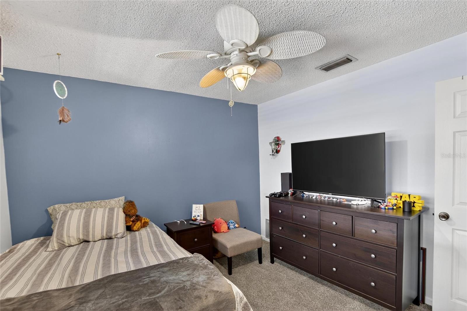 NORTH POINTE UNIT II - Residential