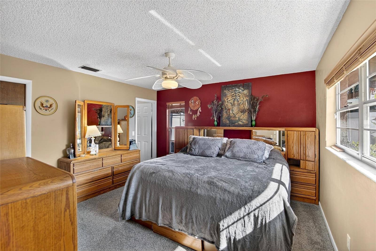 NORTH POINTE UNIT II - Residential