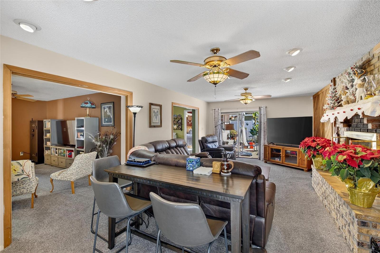 NORTH POINTE UNIT II - Residential