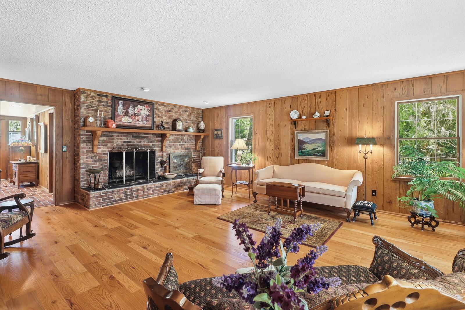 ASSESSORS LT 01 34-16-33 - Residential