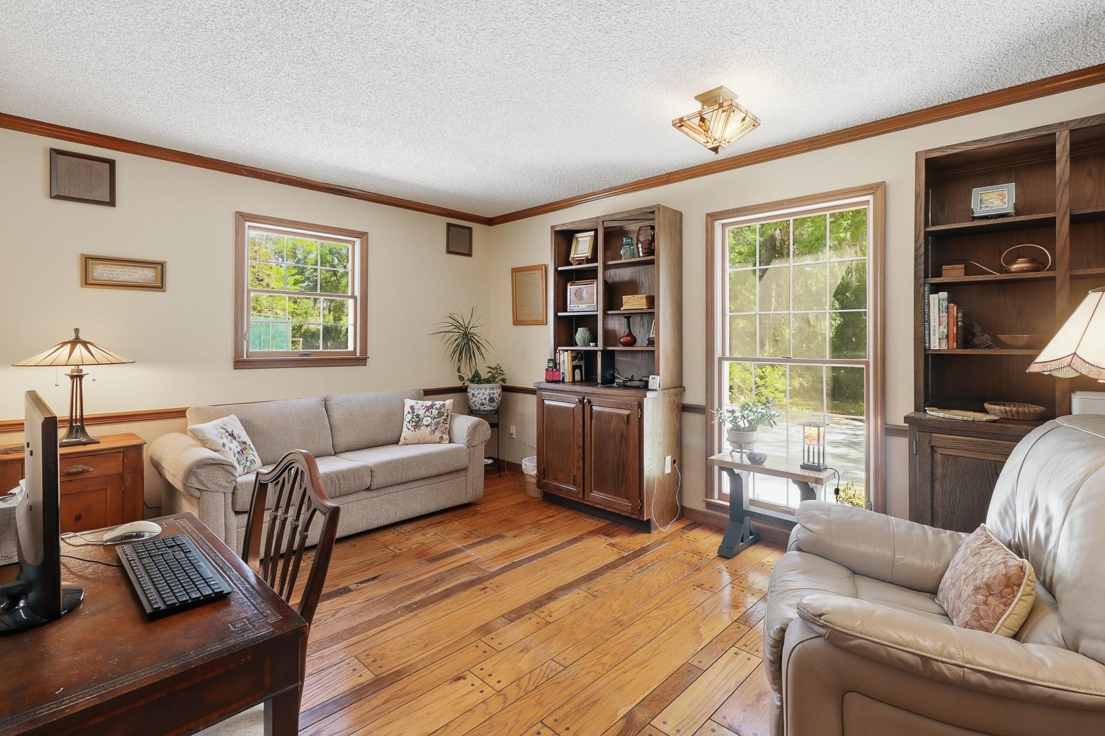 ASSESSORS LT 01 34-16-33 - Residential