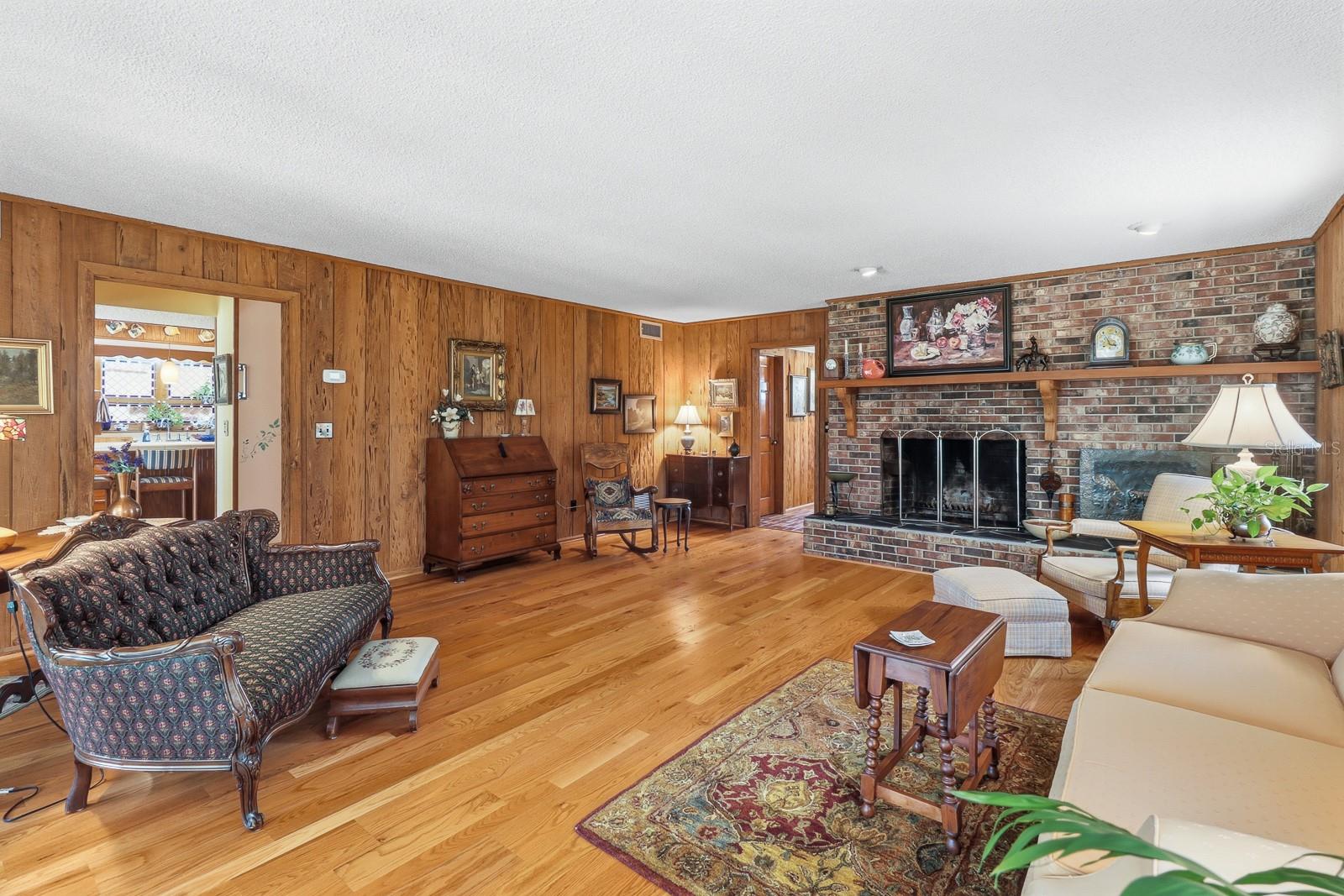 ASSESSORS LT 01 34-16-33 - Residential