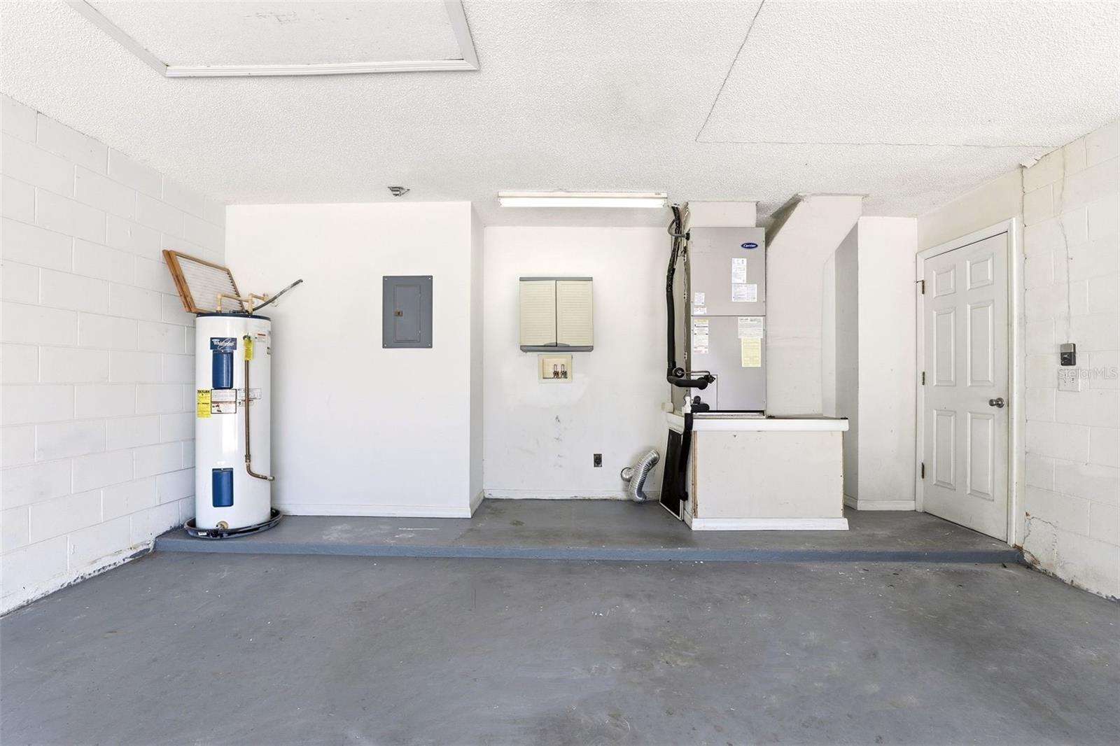 ALAFAYA WOODS PH 16 - Residential