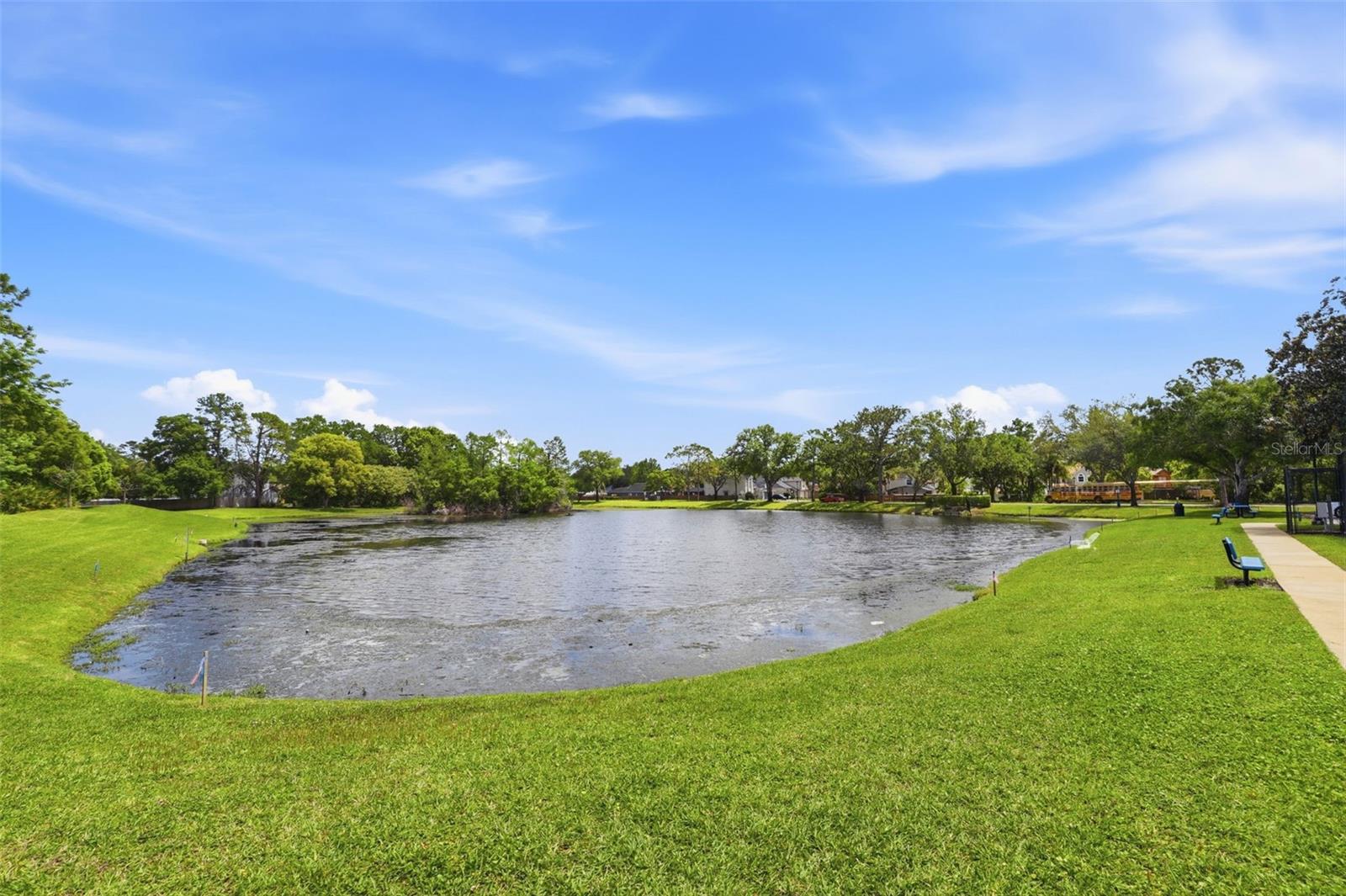 ALAFAYA WOODS PH 16 - Residential