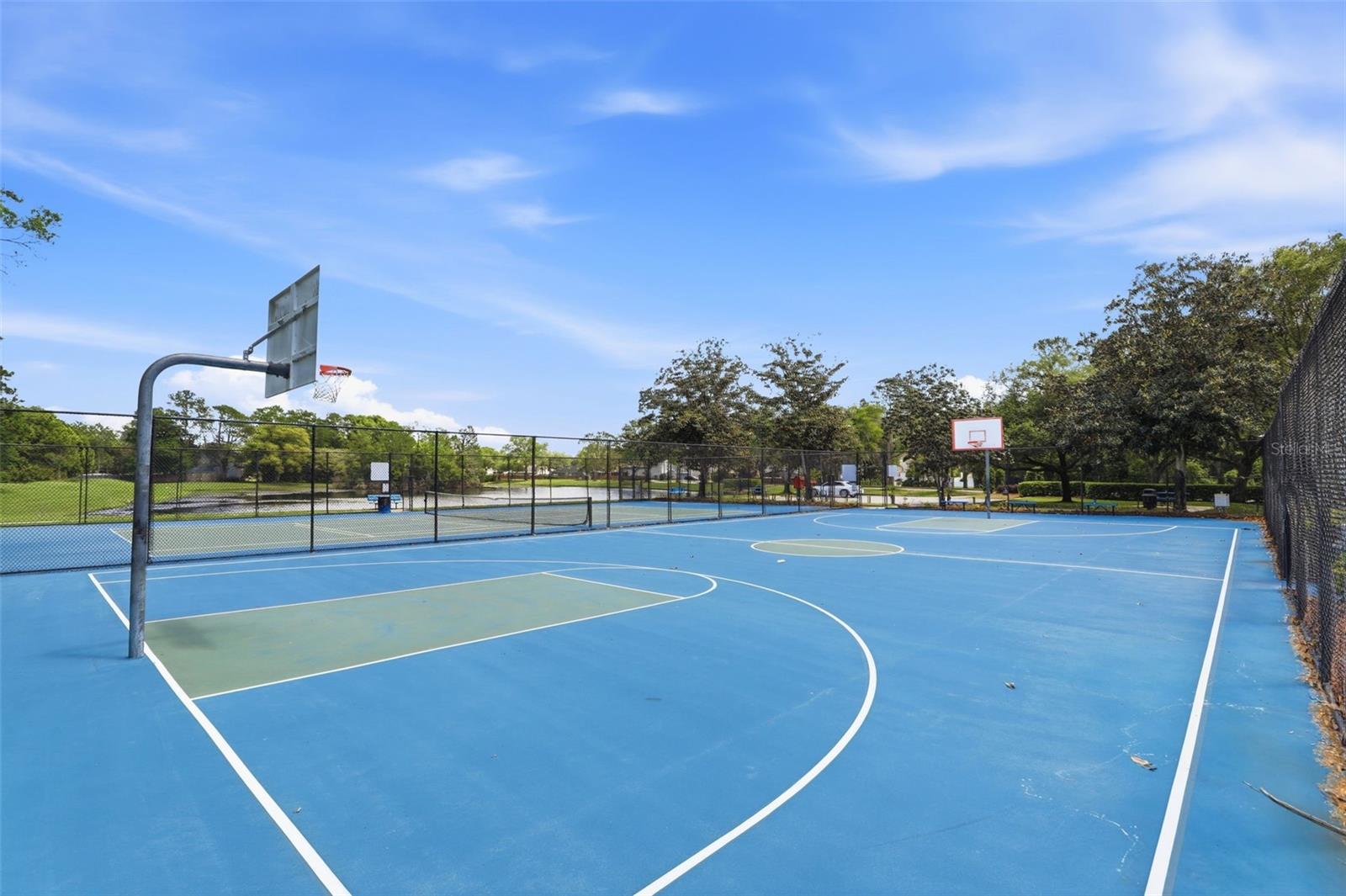 ALAFAYA WOODS PH 16 - Residential