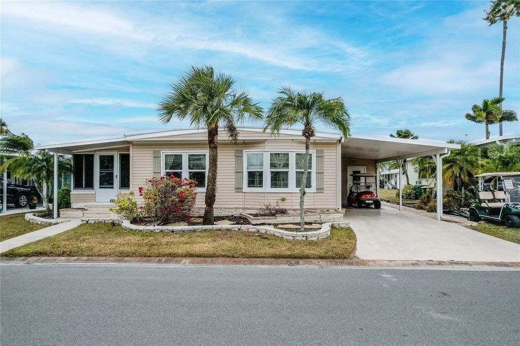 Photo of 2100 Kings Highway #305, Punta Gorda, FL 33980 (MLS # C7520337)
