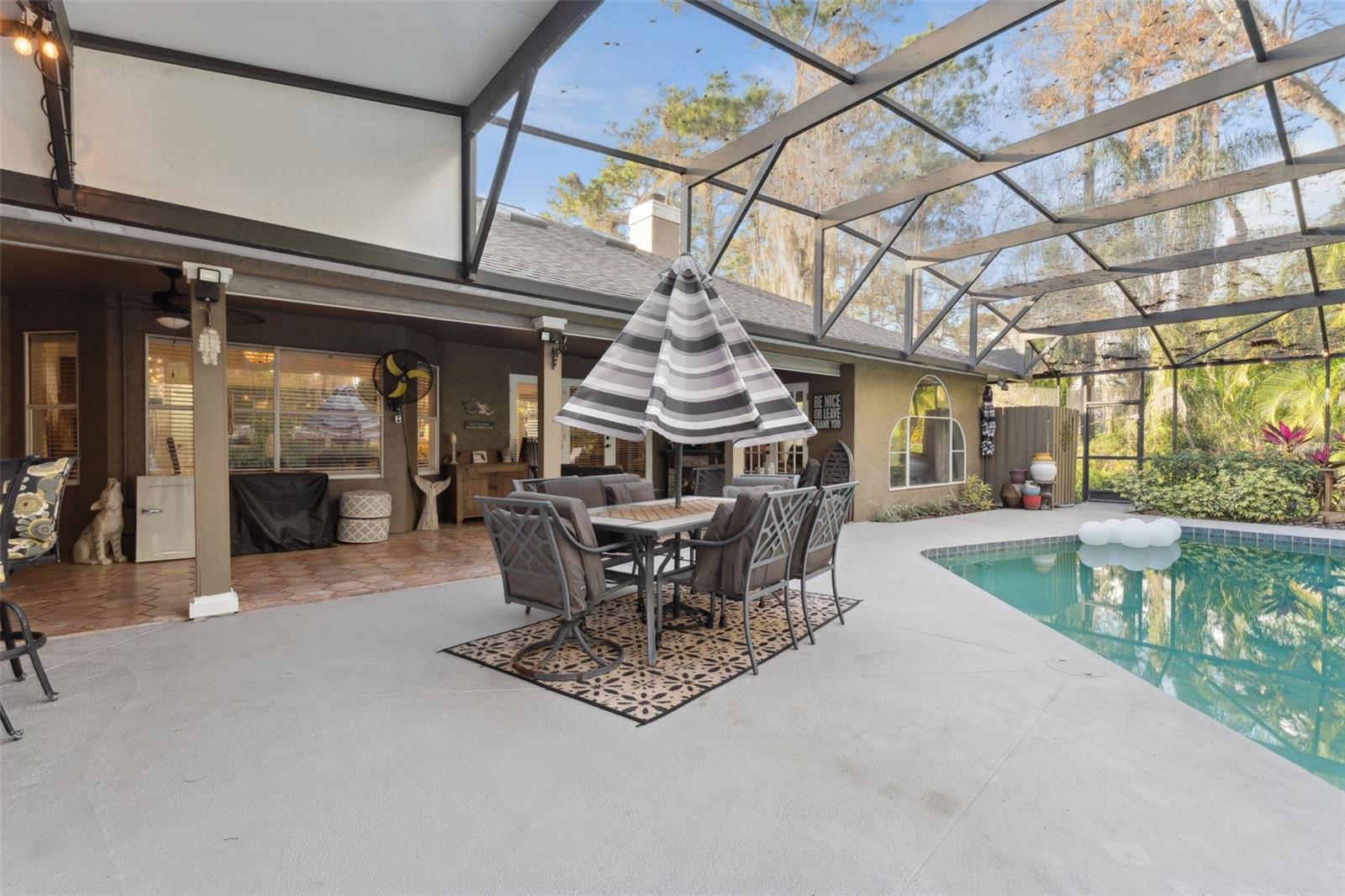 LIVE OAK ESTATES - Residential