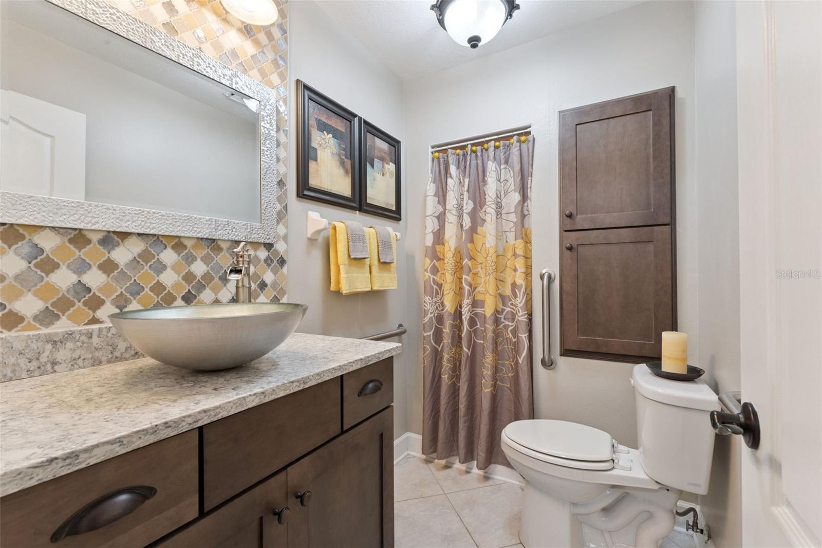 LIVE OAK ESTATES - Residential